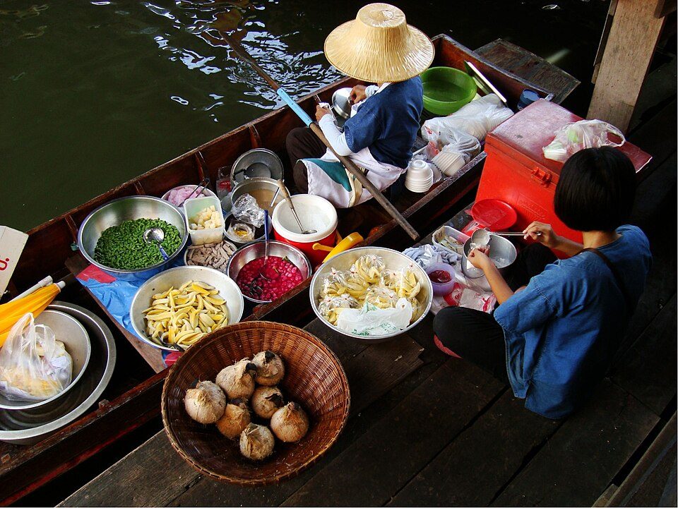 Taling Chan Floating Market in Taling Chan District, Bangkok, Thailand 2